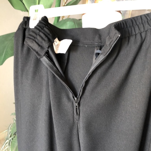 SZ 6 DANI MAXI PANTSUIT BLACK LIKE NEW 4 BUTTON UP JACKET WITH SLIM PANT LEG - Picture 8 of 8